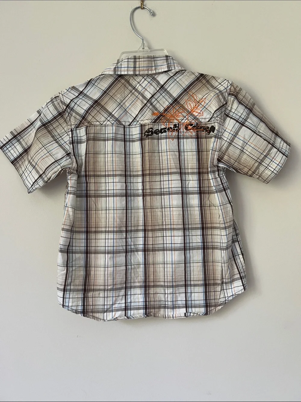 Boys Short-Sleeve Plaid Button-Up Shirt in Brown & White